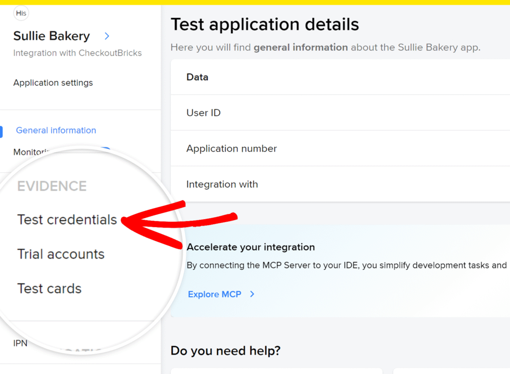 La navigazione sinistra mostra 'Credenziali di test' selezionate nella sezione EVIDENCE, con il riquadro principale intitolato 'Dettagli applicazione di test'